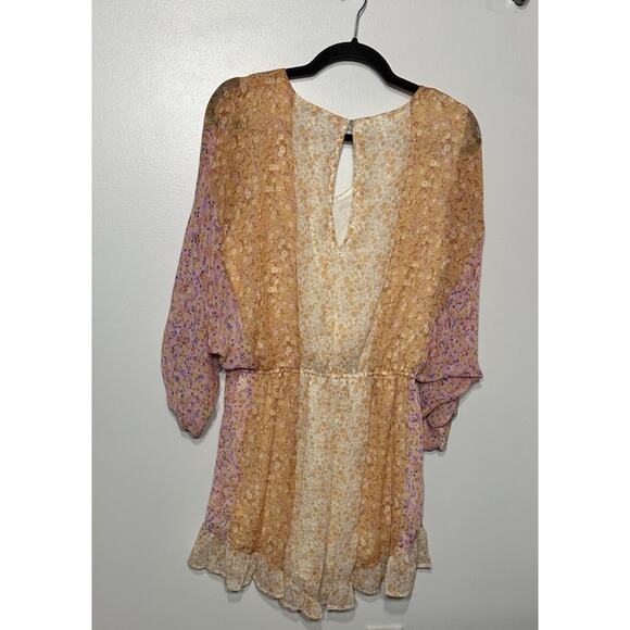 White Birch Shorts Romper Floral Print V-Neck 3/4 Dolman Sleeves Size Large Boho - Picture 2 of 9